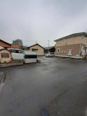 プランド－ル　Ｍ　Ｂの駐車場