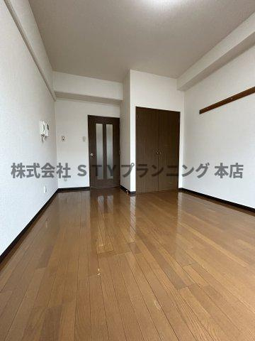 仲介手数料0円！レージュ松原の居間・リビング