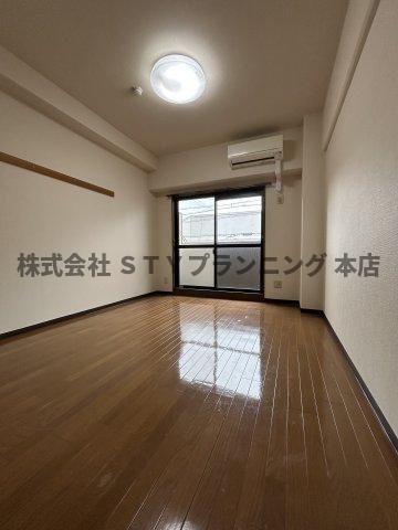 仲介手数料0円！レージュ松原の居間・リビング