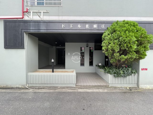 ドエル北堀江　堀江小学校のエントランス|ドエル北堀江　共用部分