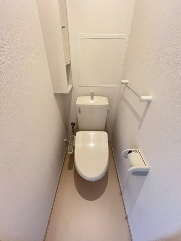 エレガントヴィエⅧのトイレ
