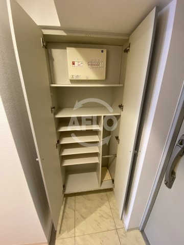 グランカーサ梅田北の玄関|グランカーサ梅田北　下駄箱