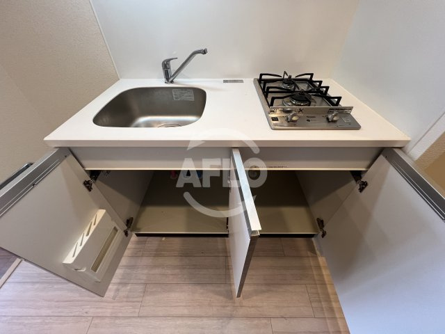 プレサンス梅田北ディアの収納|プレサンス梅田北ディア　キッチン収納