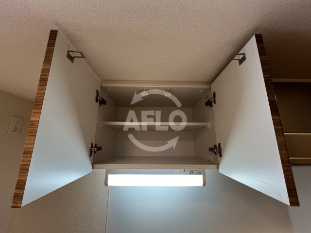 プレサンス梅田北ディアの収納|プレサンス梅田北ディア　キッチン収納