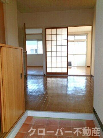 エルディム松本Ｃの玄関