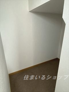 クレストール亀山の設備|階段下収納