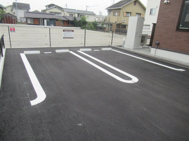 Central Sの駐車場