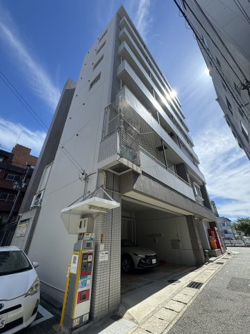 リバティー壱番館の外観