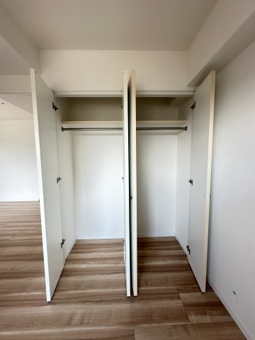 RJRプレシア吉塚駅前の収納