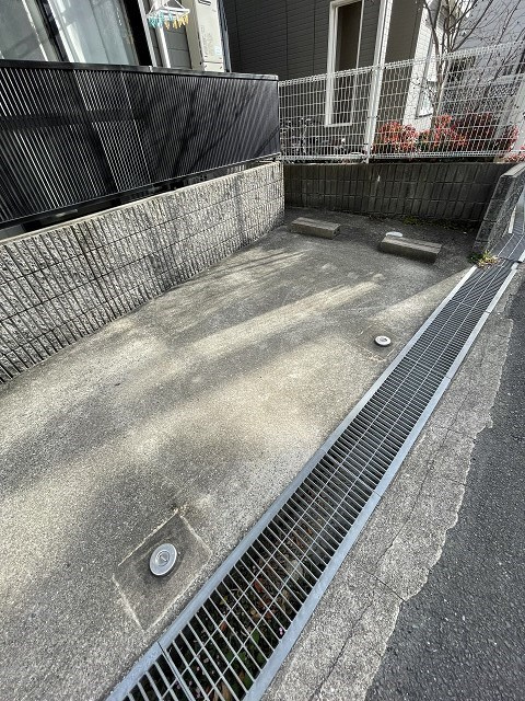 エミネンスⅠの駐車場
