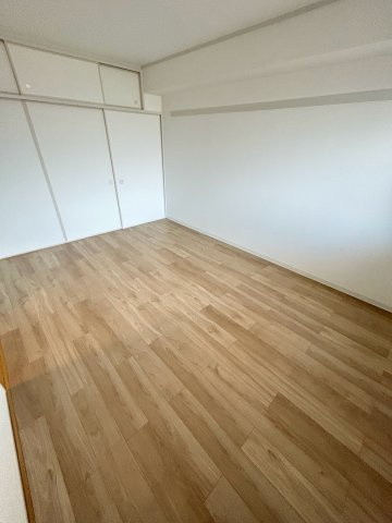 UR武庫川 28号棟の収納