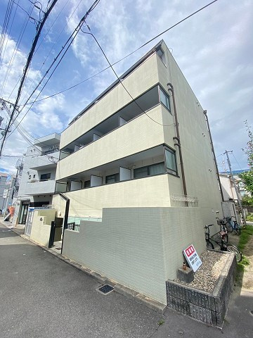 Ｈ・アーシュの外観