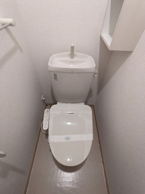 【トイレ】 | ローレル | 落ち着いた色調のトイレです