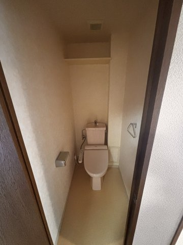 サンマンションドゥーシェ御所前のトイレ