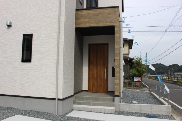 小倉南区徳吉東4丁目3期の玄関