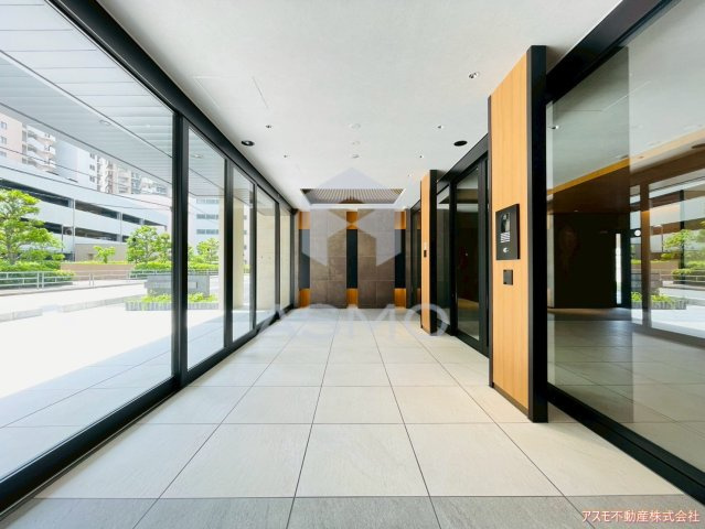 【エントランス】 | プレサンス京橋ＧＲＥＥＮ　ＹＡＲＤアルミラ