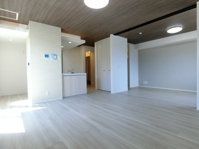 【居間・リビング】 | セレスティアル道笑町