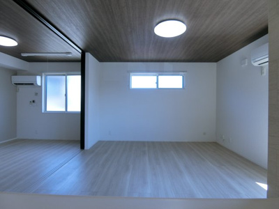 【居間・リビング】 | セレスティアル道笑町