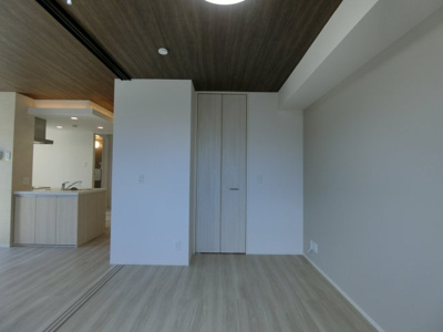 【洋室】 | セレスティアル道笑町
