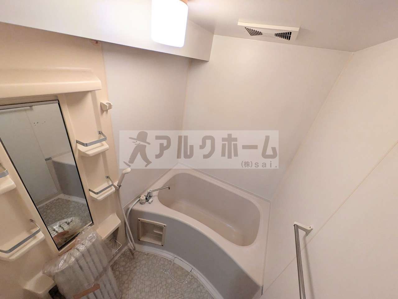 柏原市国分本町１丁目の賃貸マンションの浴室