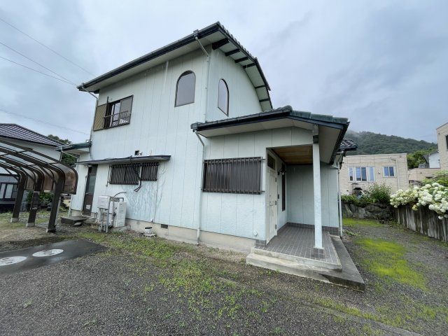 萩生　治良丸　中古住宅