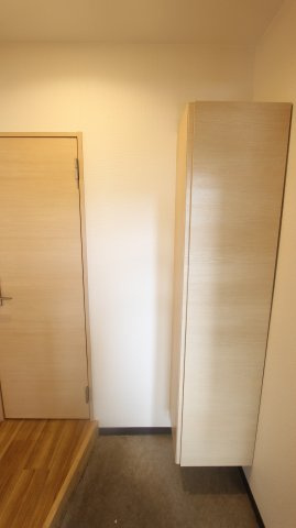 浦里第一マンションの収納|写真はイメージです。色仕様は現況優先となります。