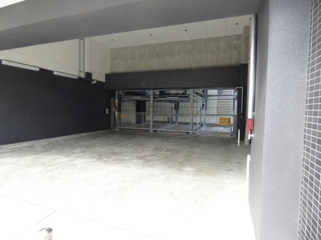 【駐車場】プレサンス三宮フラワーロード 