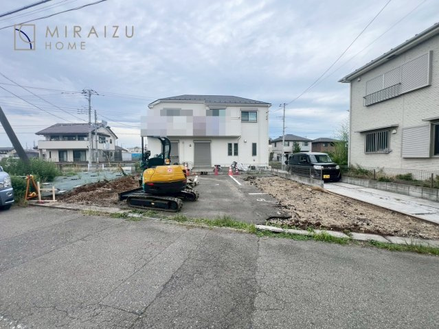 【周辺】 | 清潔感のあるホテルのような広い浴室が自慢です。疲れた日にはお湯をためてリラックスタイムを楽しみたいですね、今はスマホも防水の時代です、半身浴をしながら動画視聴、漫画視聴、楽しく過ごしたいですね^^
