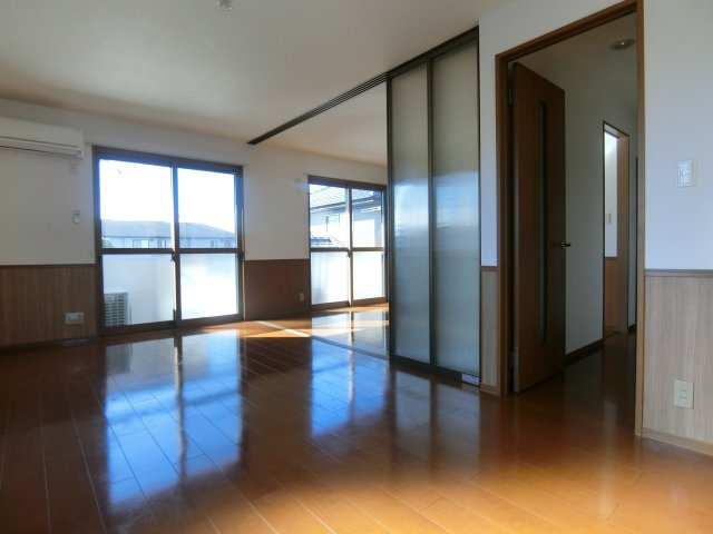【居間・リビング】 | リンデンバウムC棟