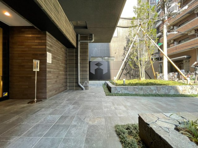 【エントランス】 | SK RESIDENCES SHINSAIBASHI (旧SK RESIDENCES)