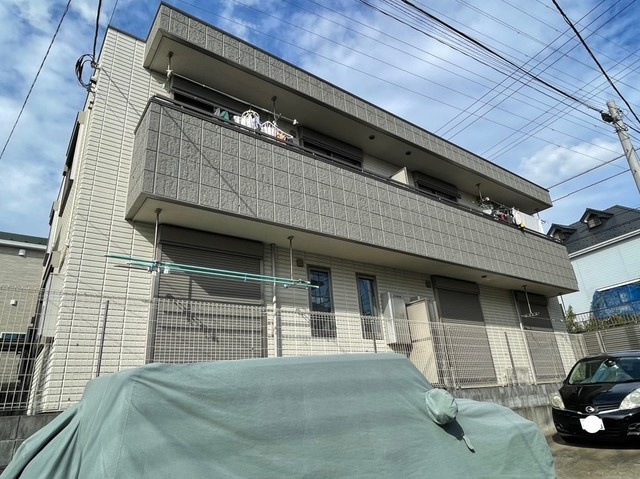 サンテラスメゾンの駐車場