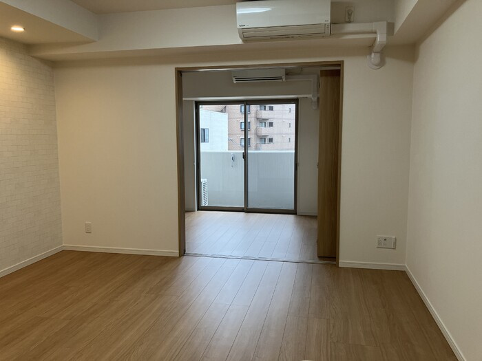 新栄アイサンメゾン　住居の居間・リビング
