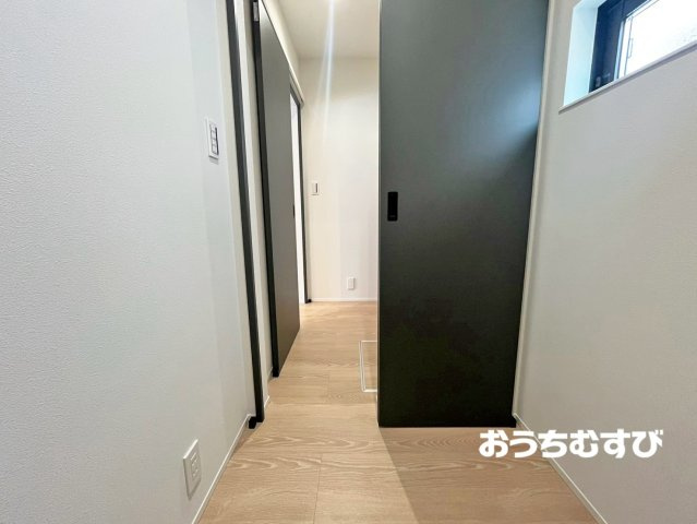 春日井市前並町6期(全3棟)の収納