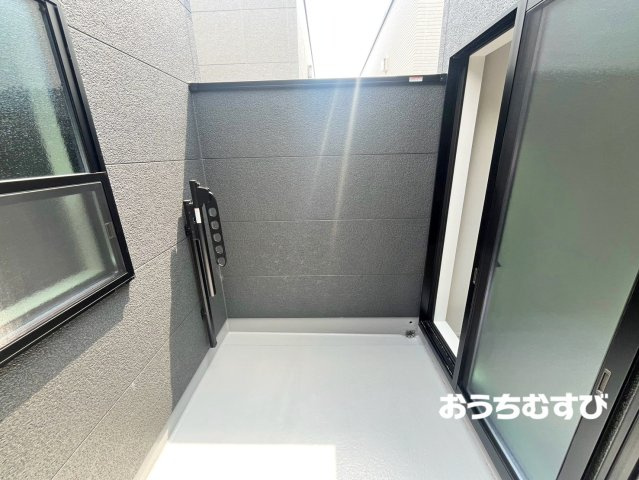 春日井市前並町6期(全3棟)のバルコニー