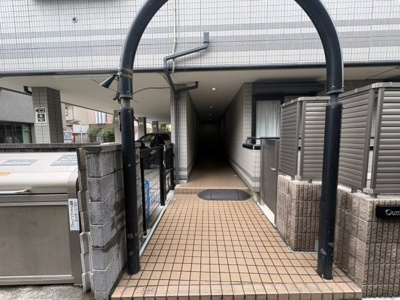 【エントランス】 | コンフォート石田