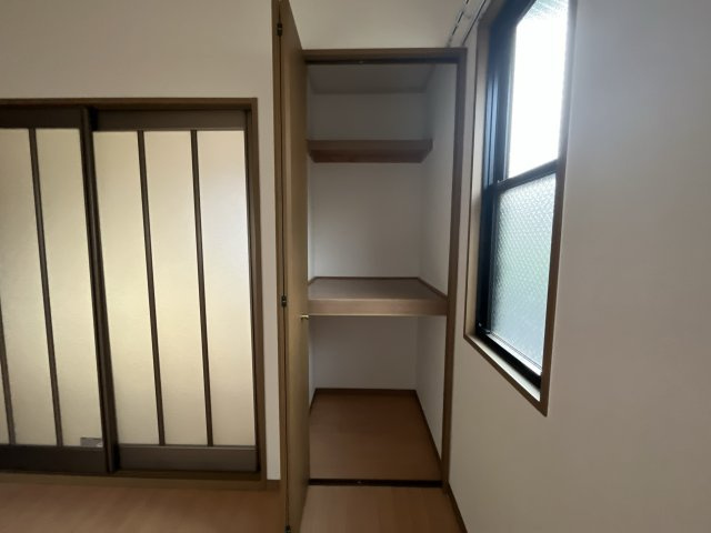 ガーデンハイツ　A棟の収納