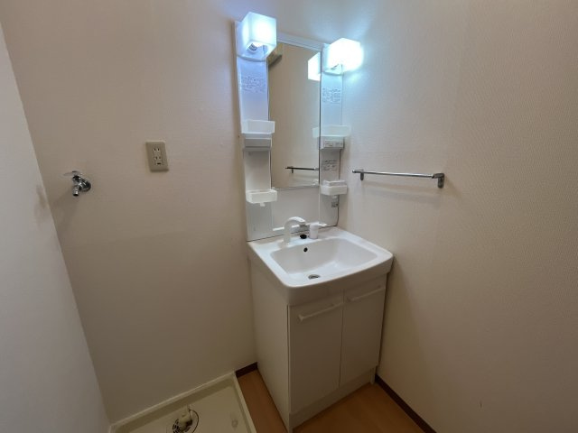 ガーデンハイツ　A棟の洗面所