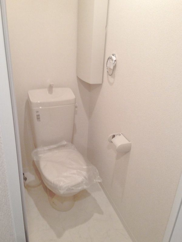 b’CASA西日暮里のトイレ
