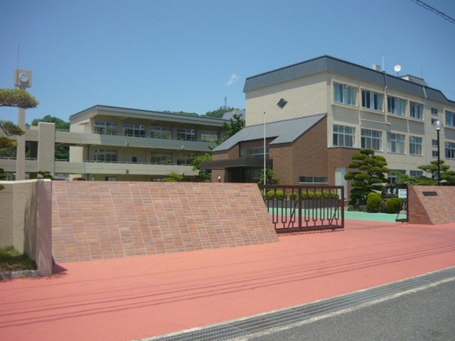 ショコラハウスの周辺|矢掛中学校まで650m