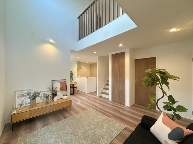 【居間・リビング】 | 太宰府市水城６丁目　中古一戸建☆仲介手数料無料☆