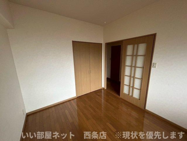 マルイカトレアの洋室