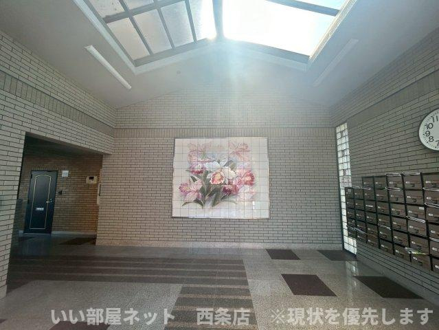 マルイカトレアのロビー