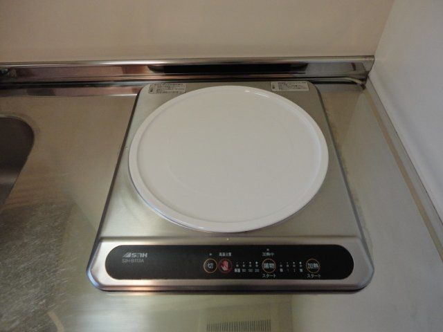 リバパレス鶴舞のキッチン