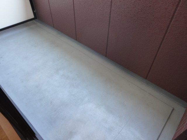 リバパレス鶴舞のバルコニー