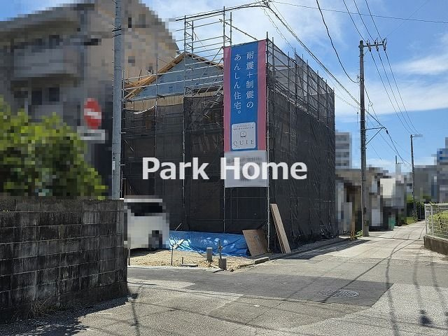高知市比島町　新築戸建ての前面道路含む現地写真