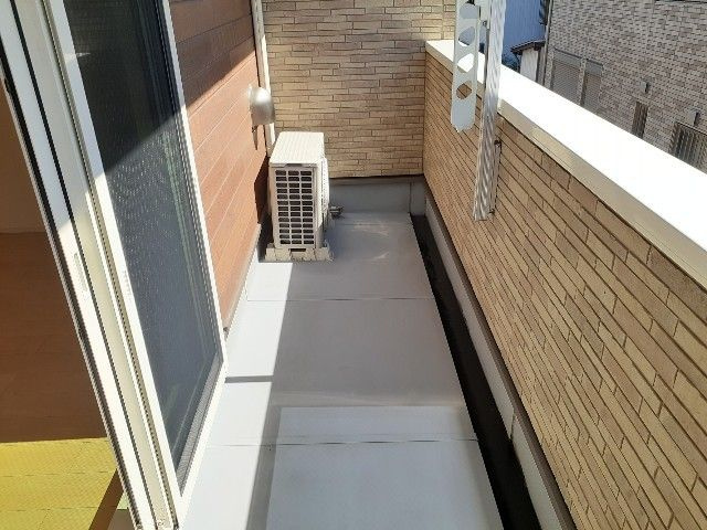 ネオコティ　大宝のバルコニー