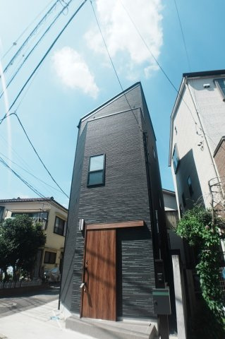 足立区関原二丁目戸建