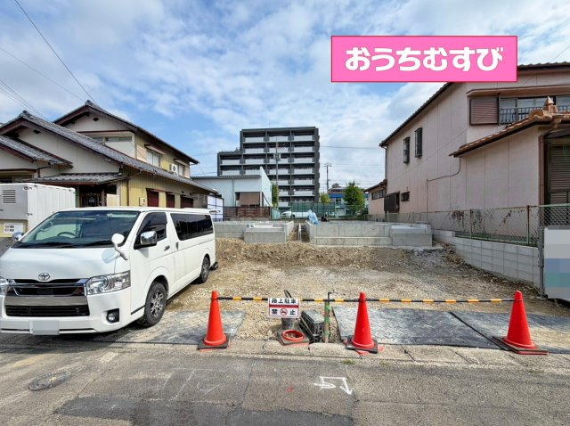 春日井市白山町(残1棟)の前面道路含む現地写真