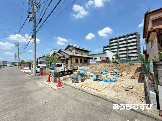 春日井市白山町(残1棟)の前面道路含む現地写真