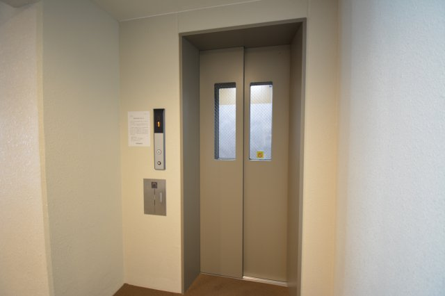 ピア旭町のその他共用部分|エレベータ１基ございます☆